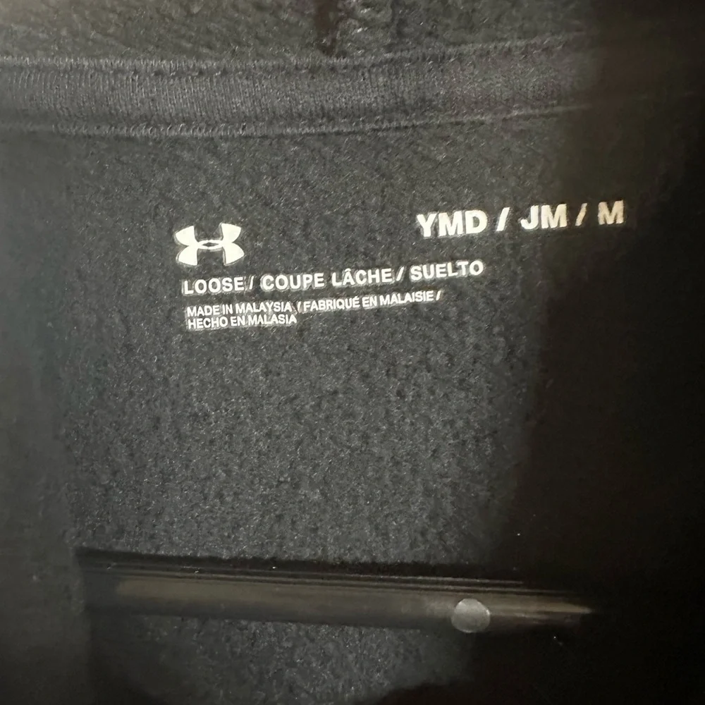 Under Armour kids black Hoodie